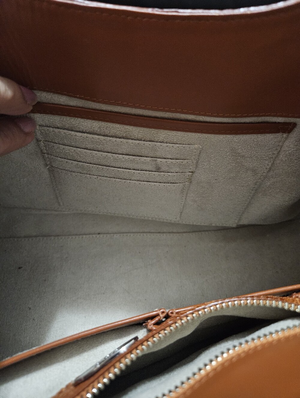 J&S HANDBAG - Picture 8 of 9